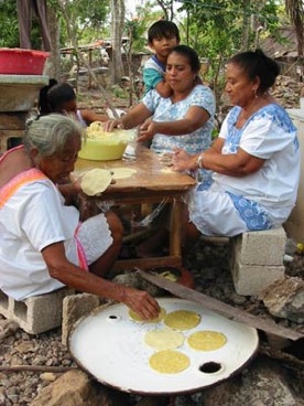 ladies-tortillas