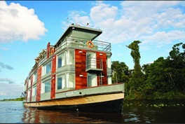 Aqua Amazon river boat 3