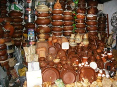 lima market ceramics